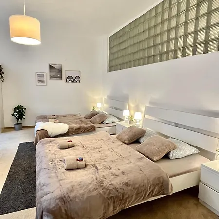 Lea - Old Town Privat bolig *