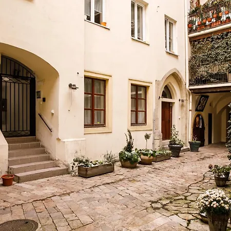 Lea - Old Town * Bratislava