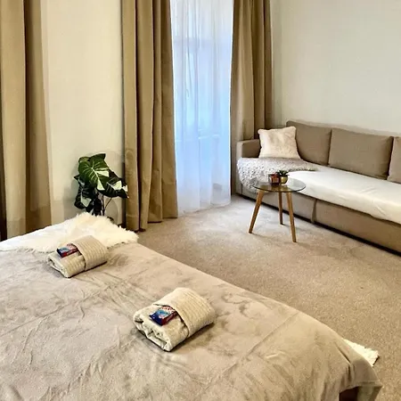 Lea - Old Town Quarto em Acomodações Particulares *